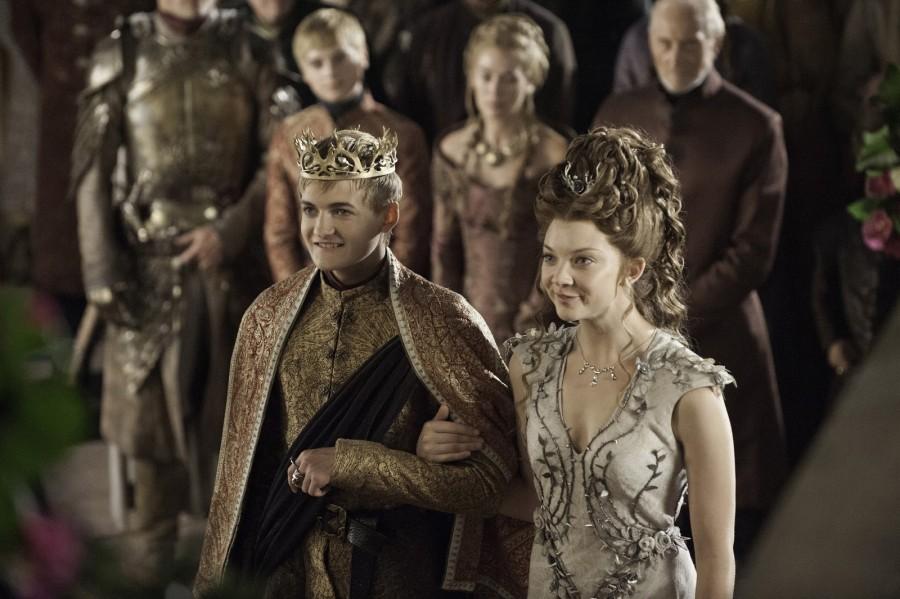 Game of Thrones season four premiere: heads will fall